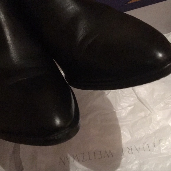 Stuart Weitzman - Picture 3 of 6